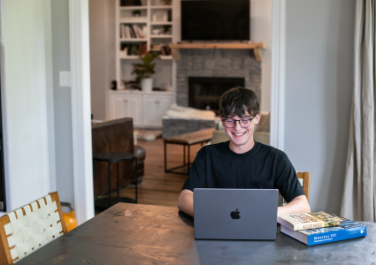 What Are Veritas Live Online Classes?