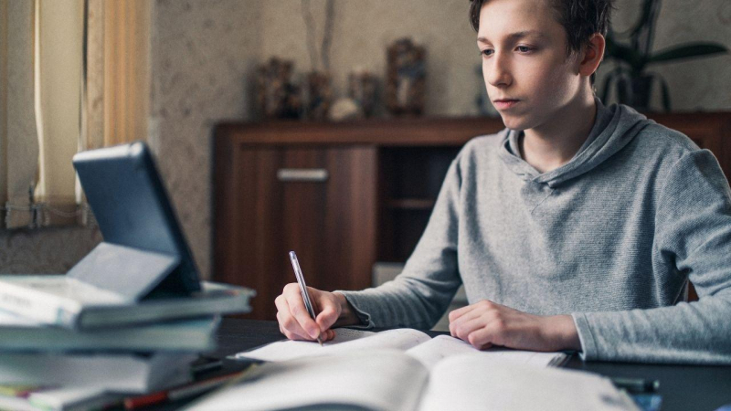 How Online Homeschooling Works