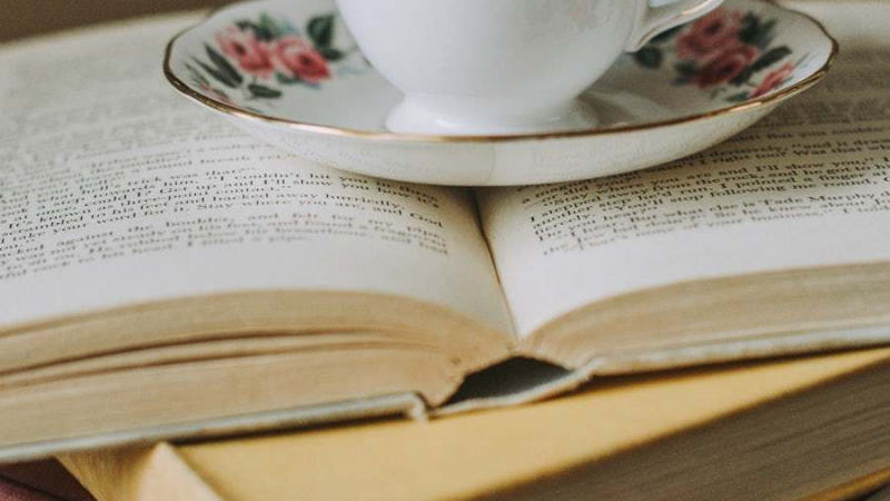 How to Incorporate Poetry Teatime into Your School Day.